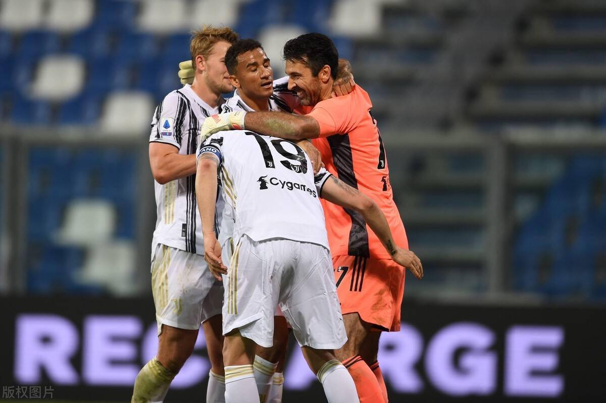 国际比赛日萨克拉门托国王调整名单以备欧冠;内部沟通环节打磨;管理层满意;身体对抗强度拉满的简单介绍