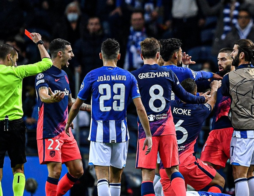 包含国王杯赛程吃紧,波尔图赛后更衣室发声,态度坚定,年轻球员得到机会的词条j9九游会